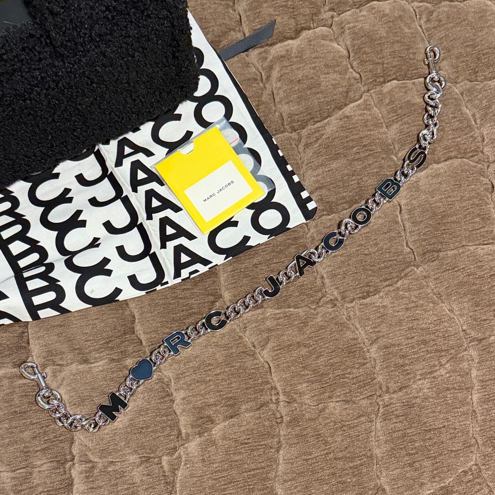 Marc Jacobs Black Teddy Shearling Tote - Picture 5 of 6